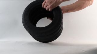 Решение для пневматической пружины Stop Press Vibration Yokohama S-240-4
